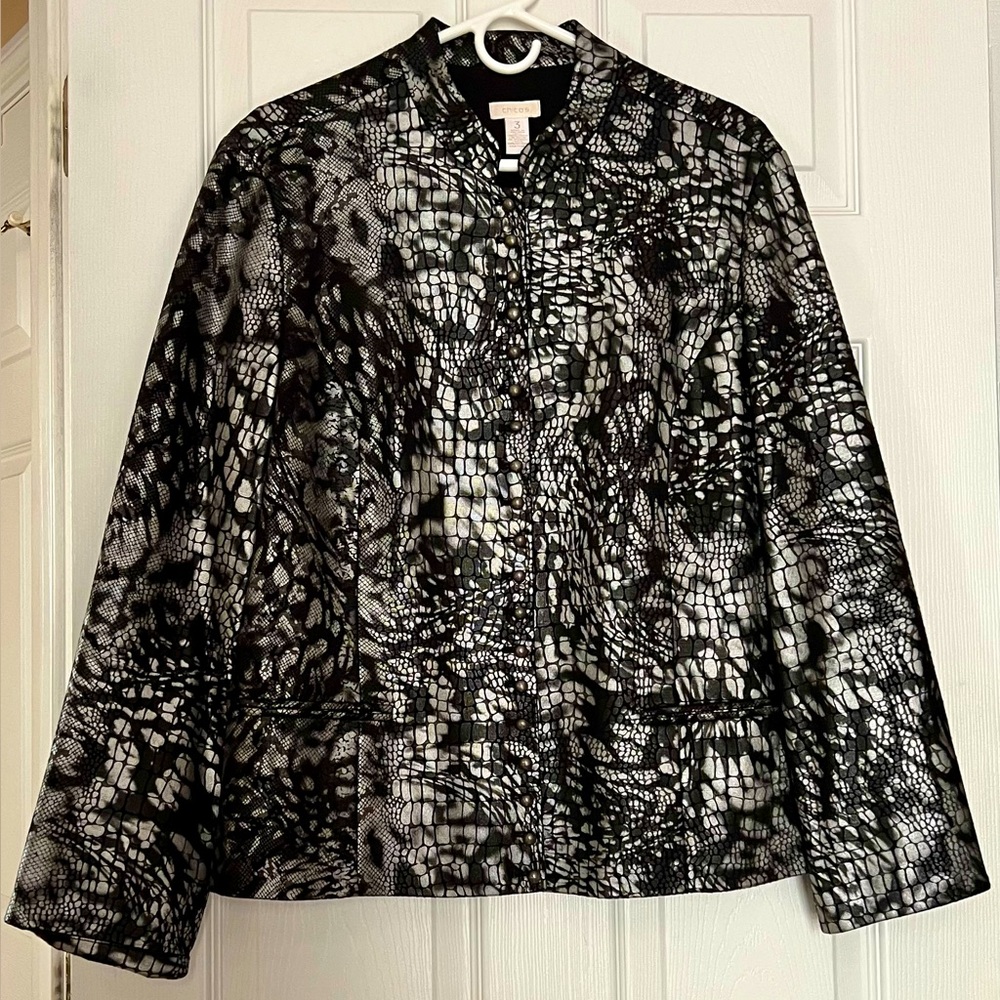 Chico’s Women's Black Silver Snakeskin Print Jacket Metallic w/ Snaps Sz 3/XL